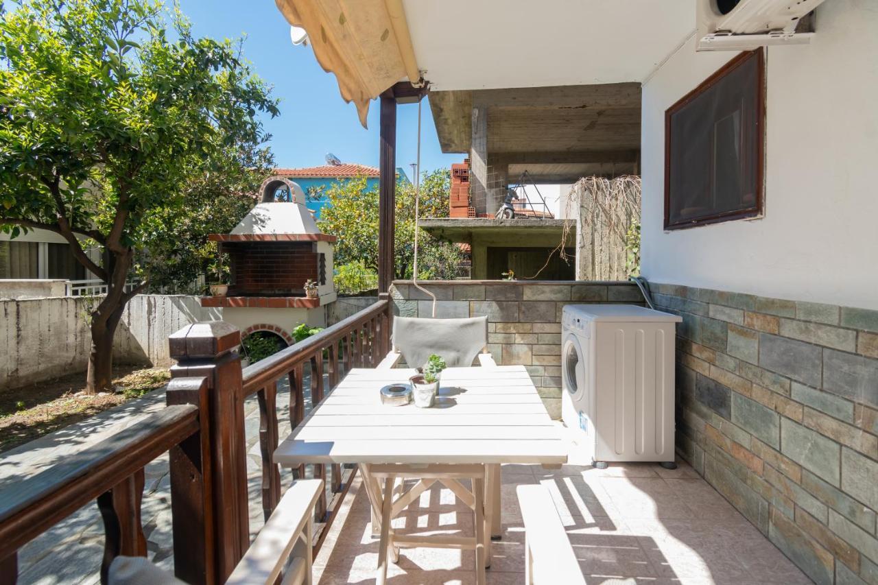 Stefanias Apartment Neos Marmaras Exterior foto